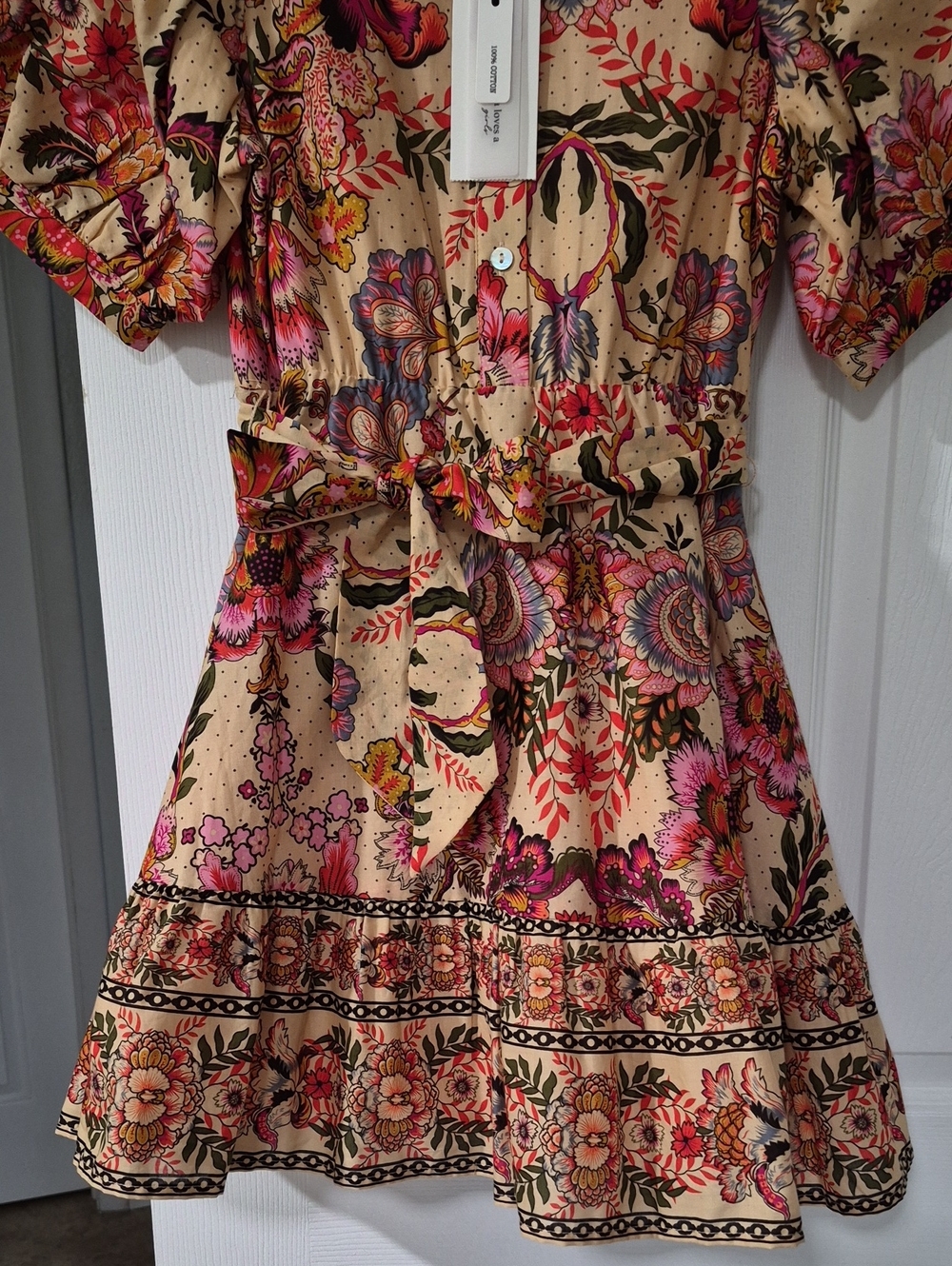 NWT A LOVES A Floral Bubble Tie-Waist Puff Sleeve Dress in Beige and Pink, Large - Picture 3 of 9